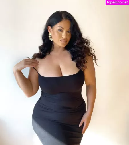 Hanna Wilperath OnlyFans Thumbnail #Pg61WaxAZd