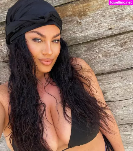 Hanna Wilperath OnlyFans Thumbnail #X5GtPfwcRk