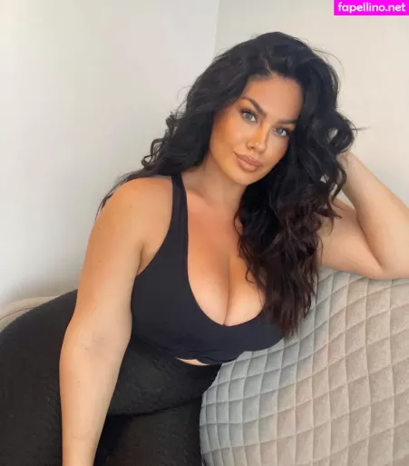 Hanna Wilperath OnlyFans Thumbnail #m2kjnTvsA9