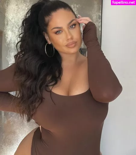 Hanna Wilperath OnlyFans Thumbnail #nnYeABxT3A