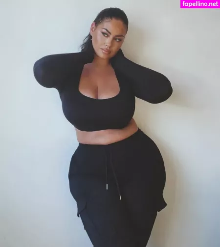 Hanna Wilperath OnlyFans Thumbnail #wI6t9sxi8l