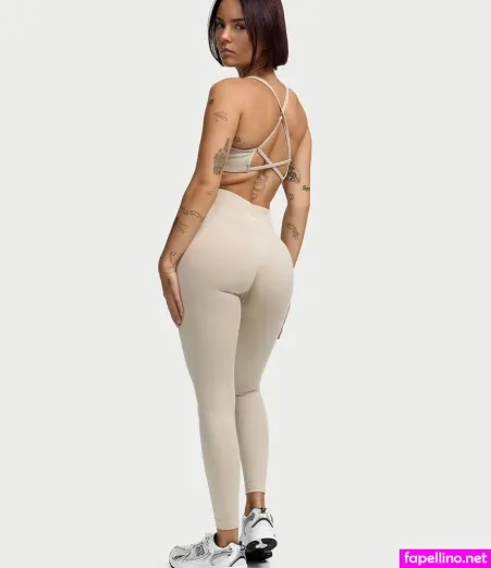 Hannaahcarolina 1 OnlyFans Thumbnail #woDfqFyXHr