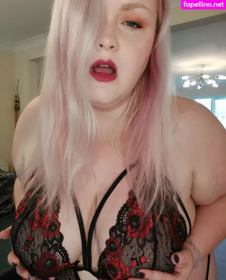 Hannabananafree OnlyFans Thumbnail #wWzZGZaJ6O