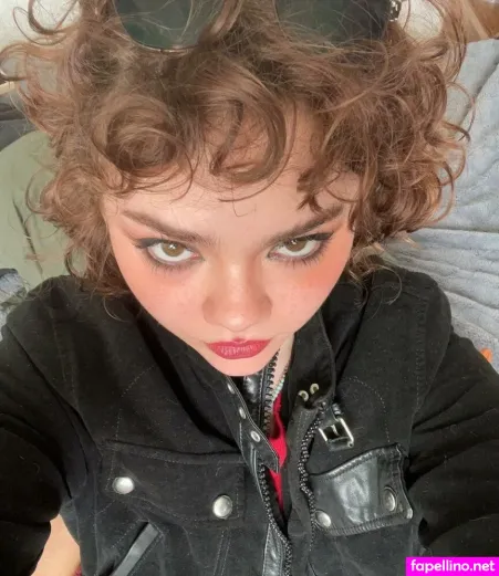 Hannah Alligood OnlyFans Thumbnail #SLBpupzJ3r