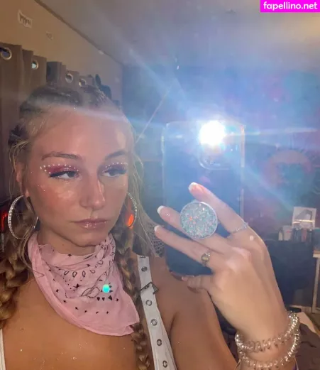 Hannah Alyssa Woods OnlyFans Thumbnail #hoyYiBuJiD