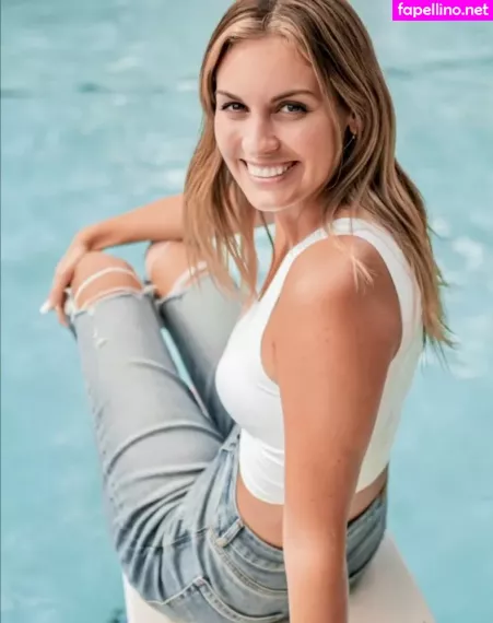 Hannah Alyward OnlyFans Thumbnail #FP5Vnnj043