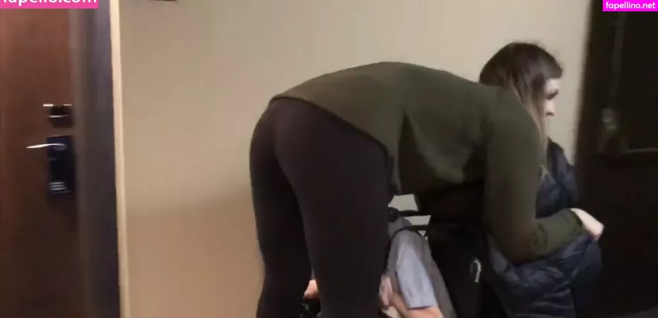 Hannah Alyward OnlyFans Thumbnail #agoMxV9FC5