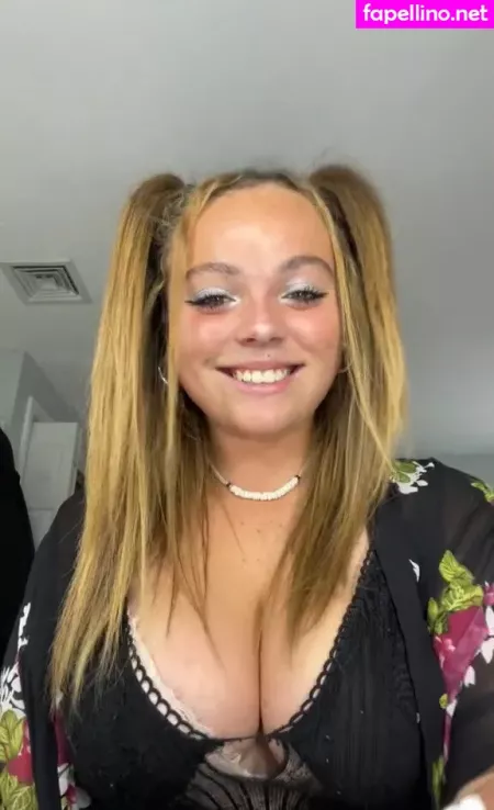 Hannah B OnlyFans Thumbnail #0kJgZ2P7WM