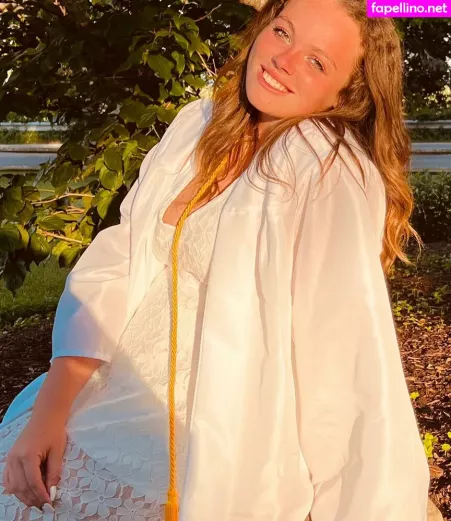 Hannah B OnlyFans Thumbnail #KLpibtmcOs