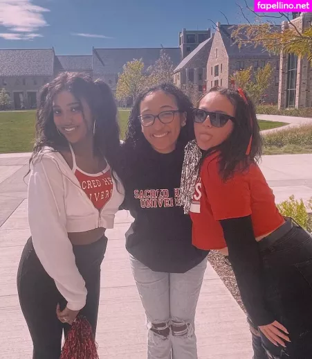 Hannah B OnlyFans Thumbnail #klZLPuDipp