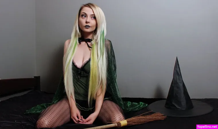 Hannah Bloodbunny 3 OnlyFans Thumbnail #MtHDIe70ai