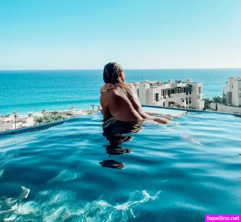 Hannah Brown OnlyFans Thumbnail #CgrCAQXpFl