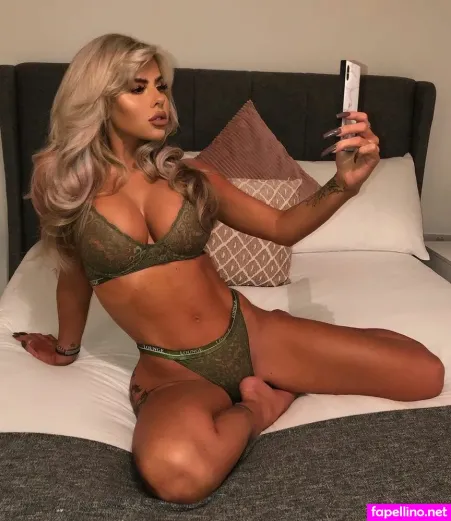 Hannah Elizabeth 3 OnlyFans Thumbnail #HZkWdACpUs