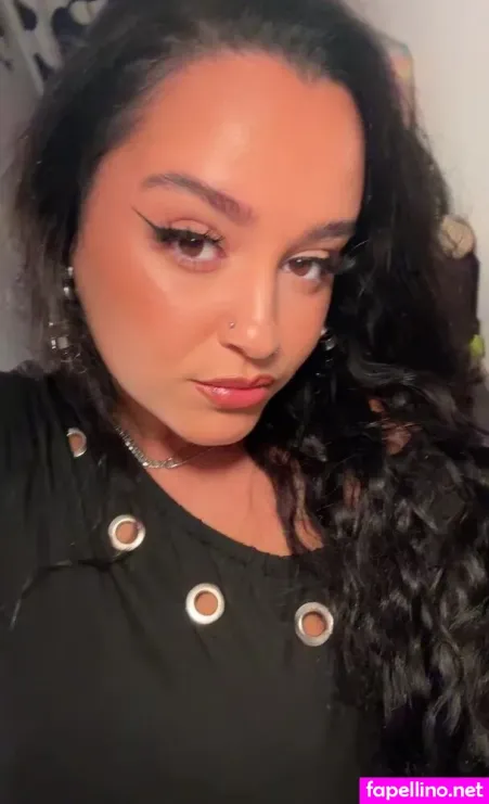 Hannah Espadas OnlyFans Thumbnail #ofeYLFpsfh