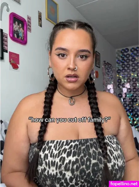 Hannah Espadas OnlyFans Thumbnail #yAy006v7mT