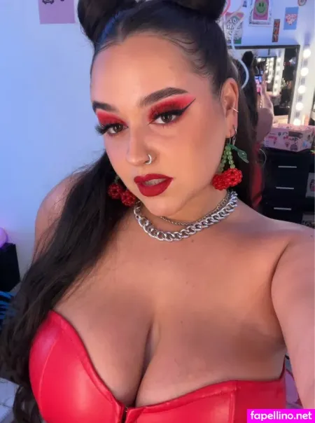 Hannah Espadas OnlyFans Thumbnail #zwBvpTDdPc