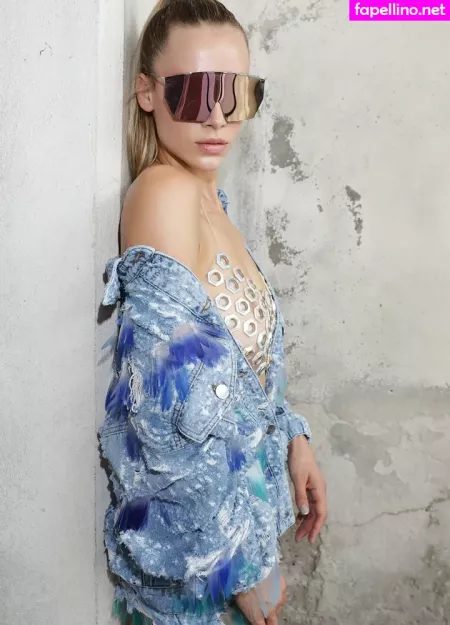 Hannah Ferguson OnlyFans Thumbnail #AFv1t6zIZr