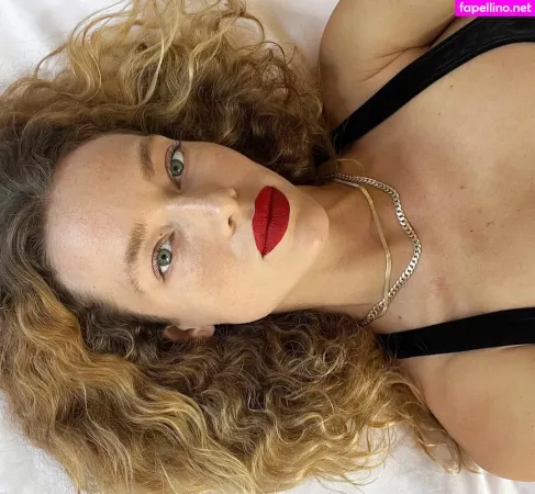 Hannah Ferguson OnlyFans Thumbnail #g5sWuMgupG