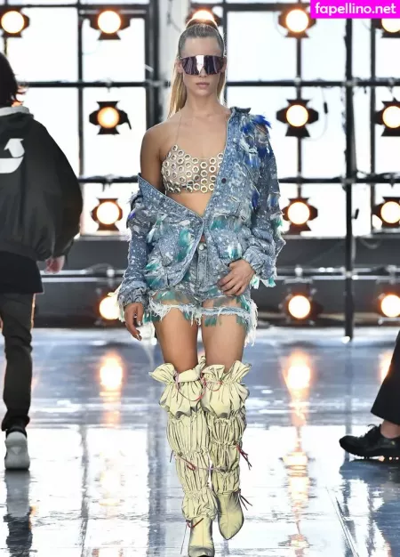 Hannah Ferguson OnlyFans Thumbnail #qF9ZNfLZmR