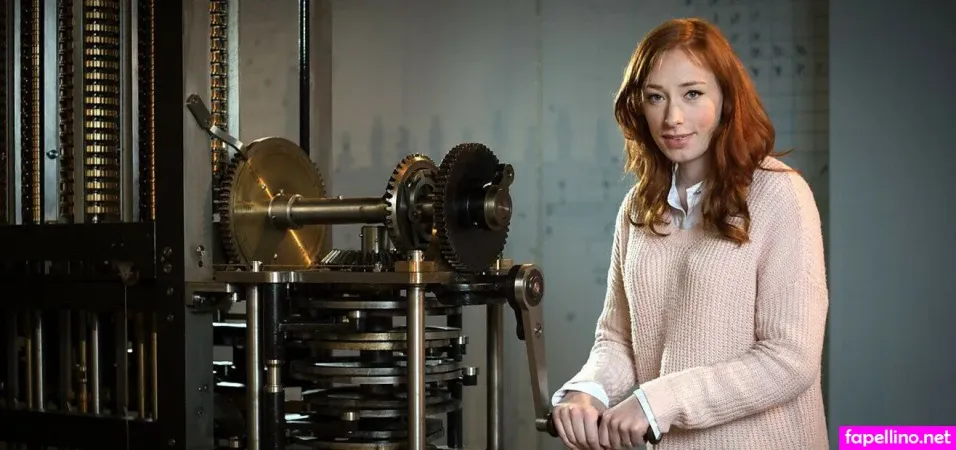 Hannah Fry OnlyFans Thumbnail #oQQQkUpmQU