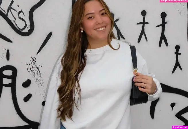 Hannah Gosselin OnlyFans Thumbnail #x5UMfpaHo4