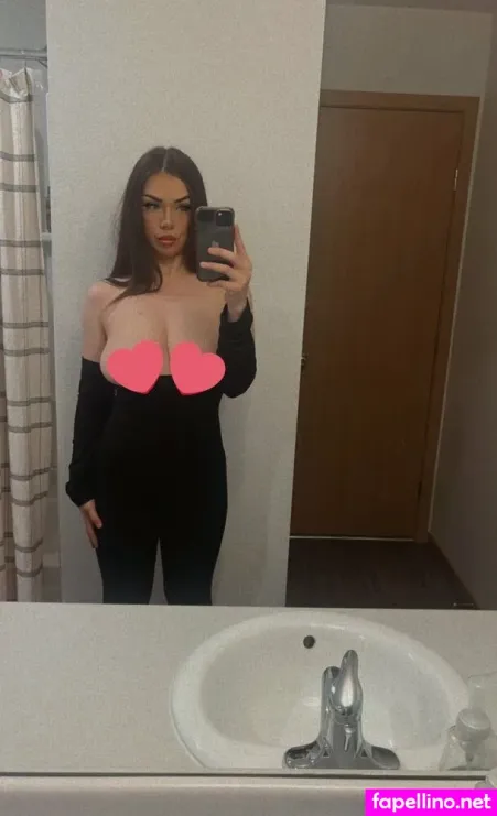 Hannah Haugenn 1 OnlyFans Thumbnail #4x7Q2jwMXm