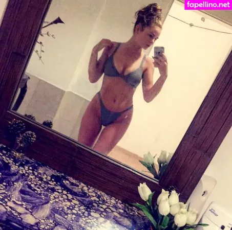 Hannah Laresa Smith OnlyFans Thumbnail #kajLn5Dm0d