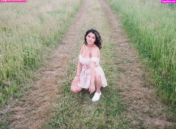 Hannah Malvone OnlyFans Thumbnail #jAkZLeLVPx