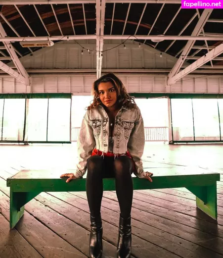 Hannah Malvone OnlyFans Thumbnail #x2gwd7aC8Q