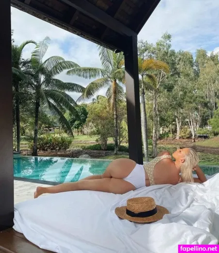 Hannah Polites OnlyFans Thumbnail #kCSb7xHFRa