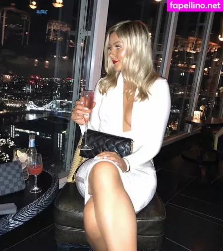 Hannah Sharpe OnlyFans Thumbnail #qOZnubjCYy