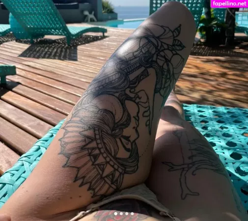 Hannah Simoes OnlyFans Thumbnail #SylDe1VeXC