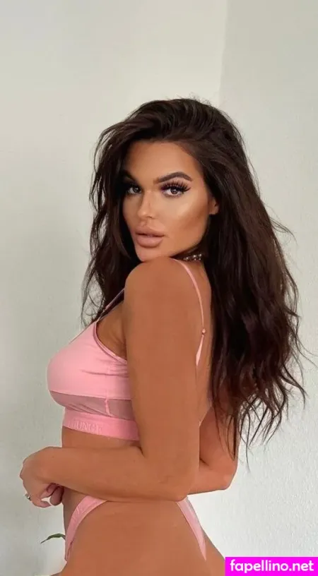 Hannah Srm OnlyFans Thumbnail #18I8QXJrV0