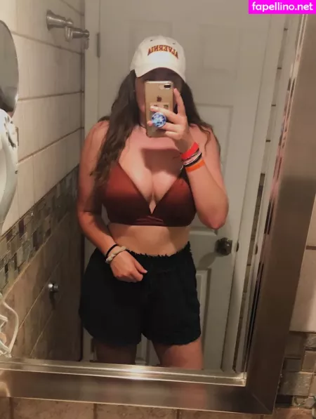 Hannah V OnlyFans Thumbnail #C4fCVLehQJ