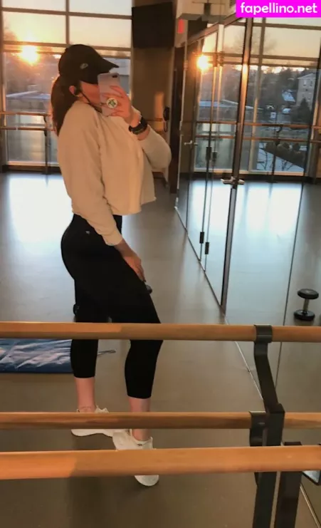 Hannah V OnlyFans Thumbnail #w7CgwF9Miu