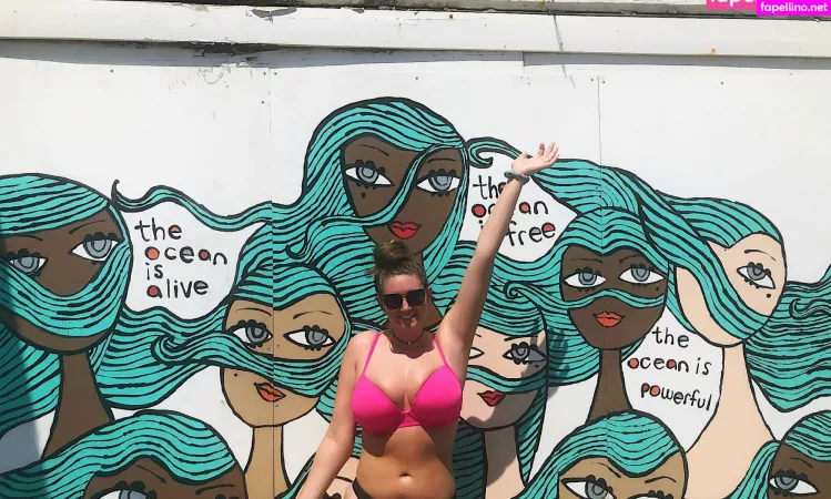 Hannah V OnlyFans Thumbnail #w9UBWZVC0K