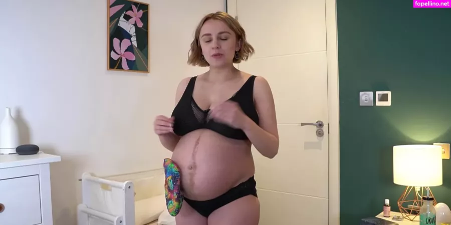 Hannah Witton OnlyFans Thumbnail #CggLQtPlQh