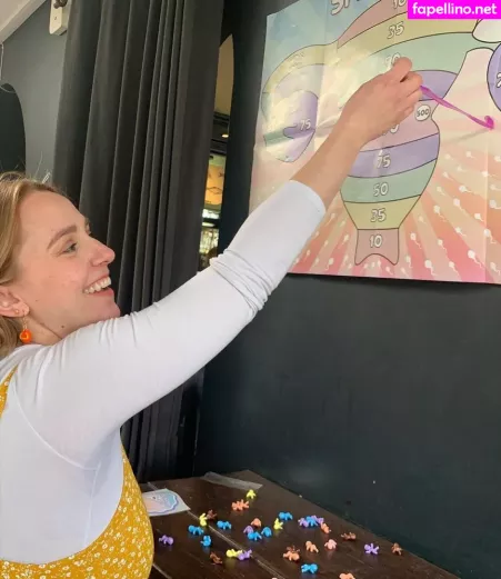 Hannah Witton OnlyFans Thumbnail #MxRj6MEtWi