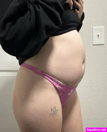 Hannah0420bear OnlyFans Thumbnail #0qWZAkkTw2