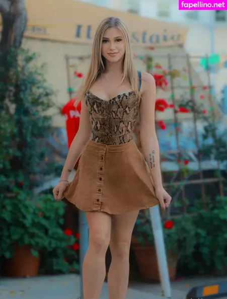 Hannahhikess OnlyFans Thumbnail #CkvwkvFfPr