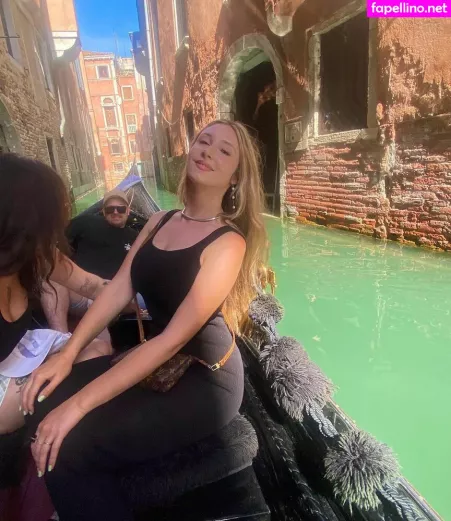 Hannahhitchner OnlyFans Thumbnail #oQkuWxWeyu