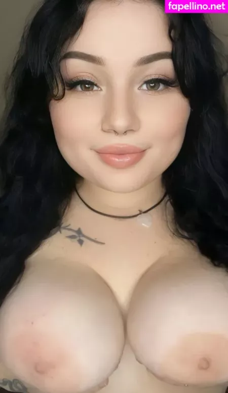 Hannahj2002 OnlyFans Thumbnail #isaUfBDiqs