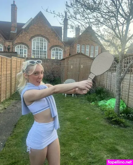 Hannahlilyroberts OnlyFans Thumbnail #BxAgFZxIMA