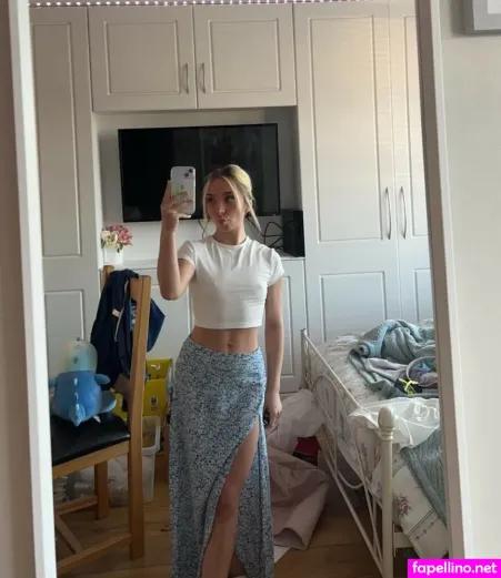 Hannahlilyroberts OnlyFans Thumbnail #sPYSXLI1yN