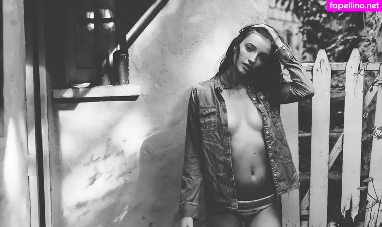 Hannahrosemasi OnlyFans Thumbnail #2zNfckwOJh