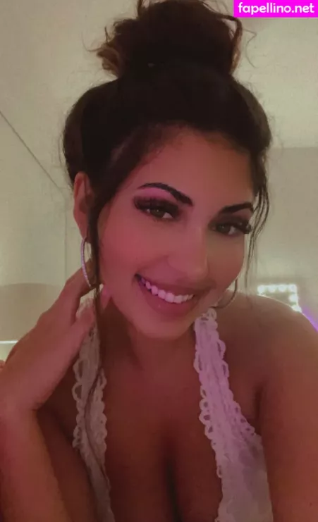 Hannahsharpe18 OnlyFans Thumbnail #OCApOpi4AG