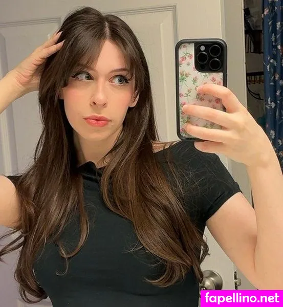 hannahxxrose, thefakehannahrose Nude Leaked OnlyFans Photo #GIdJ3KadRx