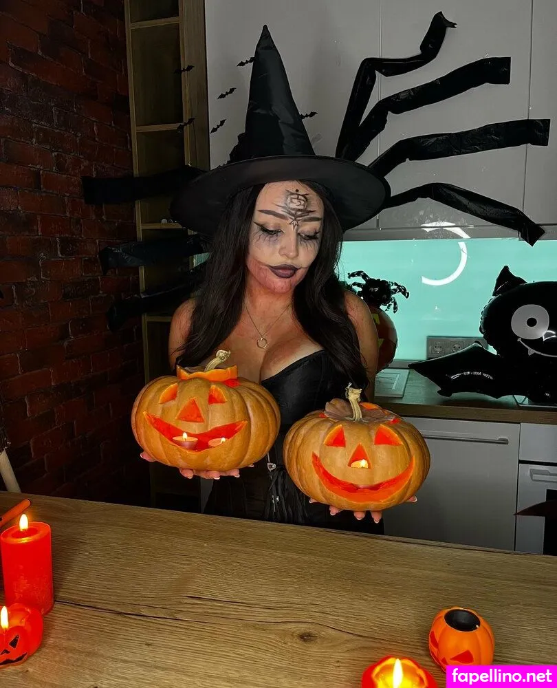 hannahereynolds, hannareynolds Nude Leaked OnlyFans Photo #W5pTKW4w20