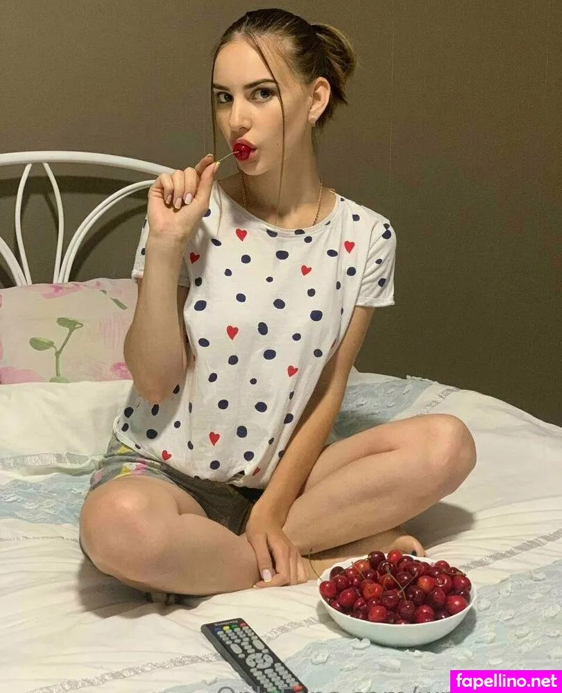 hannahnordberg, hannarose_top Nude Leaked OnlyFans Photo #YTiXaI8G51