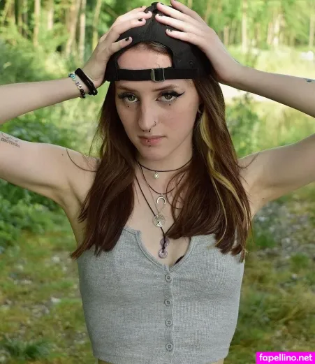 Hannexa OnlyFans Thumbnail #WgmB7BtLMh